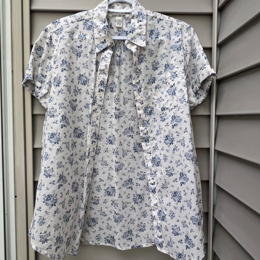 Lucky Brand Blue Floral Short Sleeve Vintage inspired Boho women small